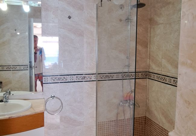 Apartamento en Calpe - A11 EDIFICIO OASIS 8D Apartamento en Calpe - A11 EDIFICIO OASIS 8D