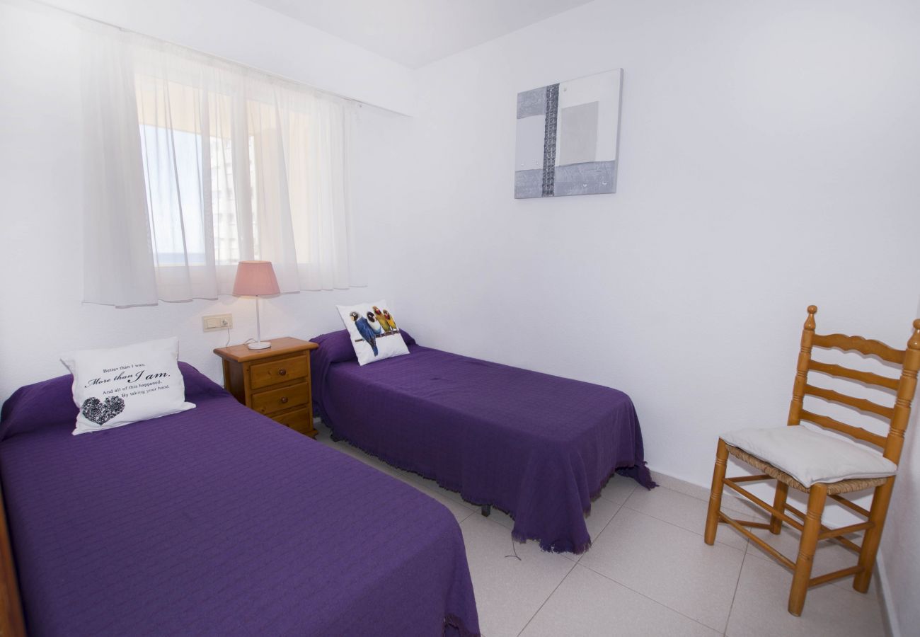 Apartamento en Calpe - A57 EDIFICIO LA REINA 2º 12