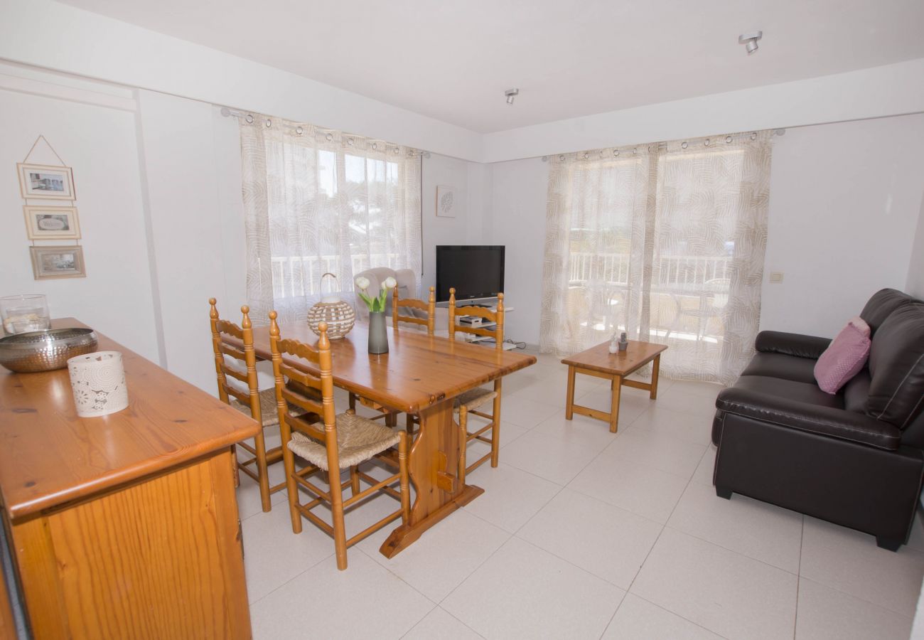 Apartamento en Calpe - A57 EDIFICIO LA REINA 2º 12