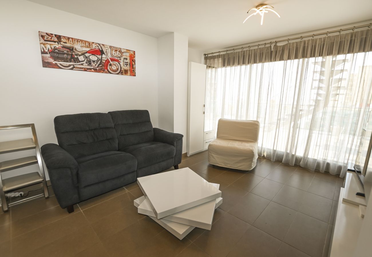 Apartamento en Calpe - A17 EDIFICIO BORUMBOT 2 ESC 1 PTA 13 ATICO