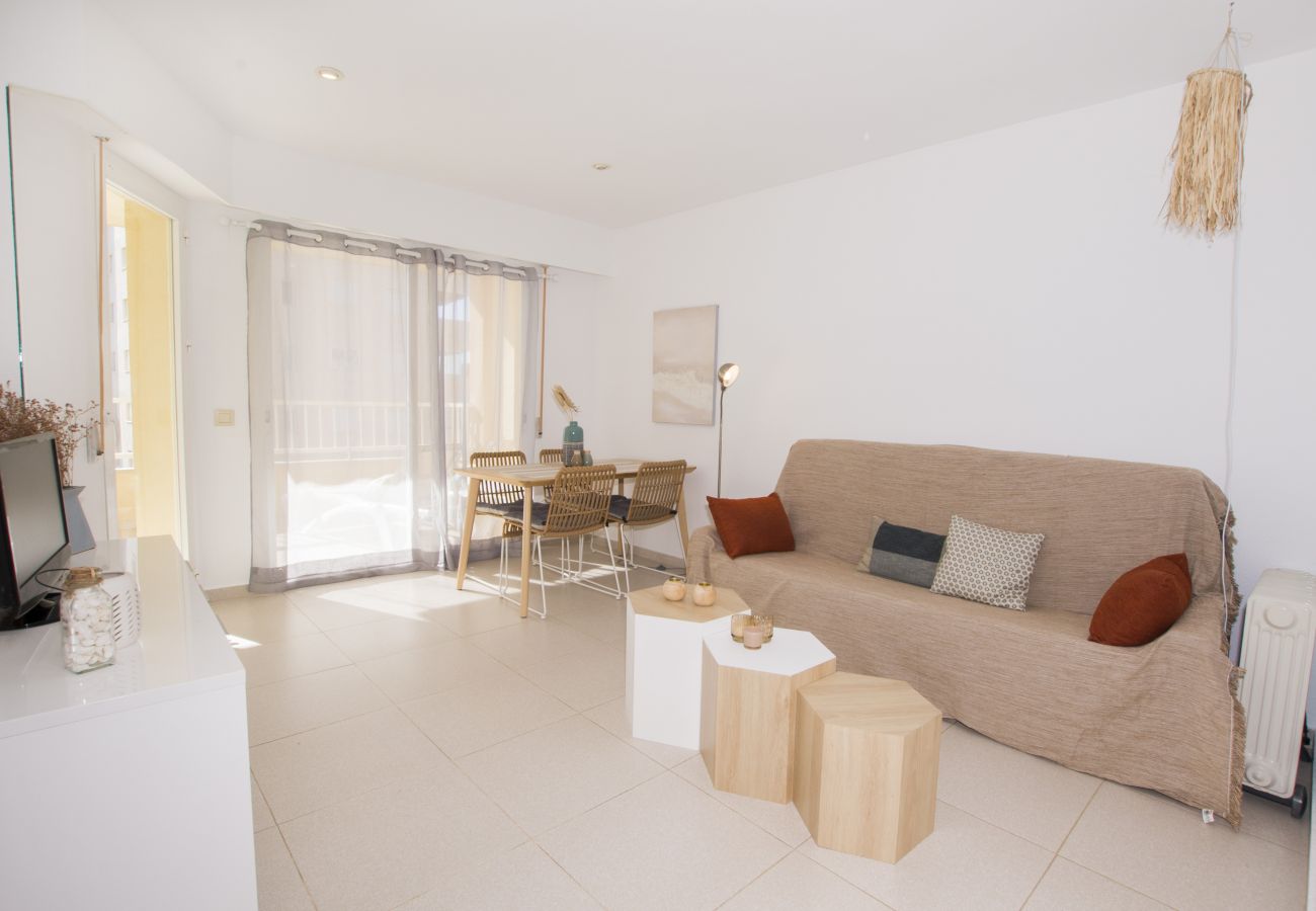 Ferienwohnung in Calpe / Calp - A110 EDIFICIO LA REINA 8º 45