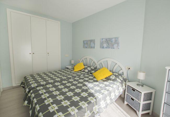 Ferienwohnung in Calpe - A53 APOLO 7 ESC 7 6º 75 Ferienwohnung in Calpe - A53 APOLO 7 ESC 7 6º 75
