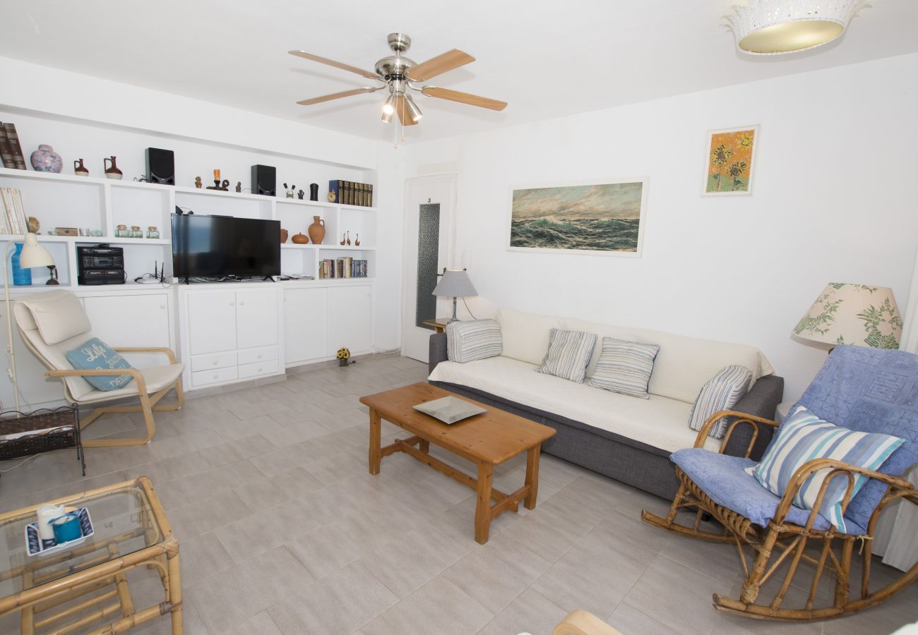 Ferienwohnung in Calpe / Calp - A74 EDIFICIO RIO 1º PTA 1