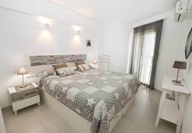 Ferienwohnung in Calpe - A04 CALPEMAR B 3º- 10 Ferienwohnung in Calpe - A04 CALPEMAR B 3º- 10
