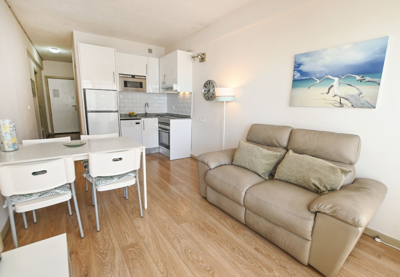 Ferienwohnung in Calpe / Calp - A83 ARENAL FASE 1  3º PTA 33