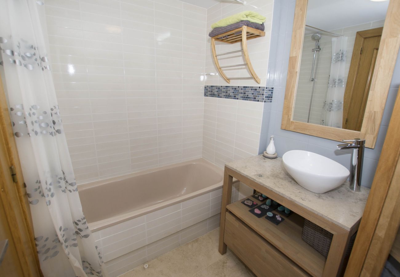 Ferienwohnung in Calpe / Calp - A79 CASITA BLANCA ESC 2 6º 11