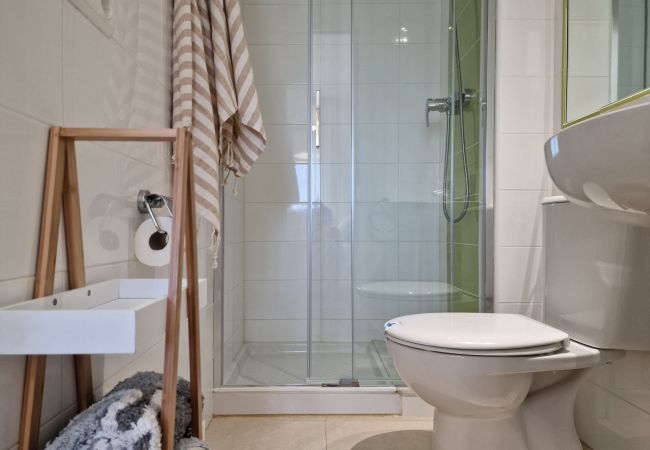 Апартаменты на Calpe - A87 EDIFICIO LARIMAR 11º D Апартаменты на Calpe - A87 EDIFICIO LARIMAR 11º D